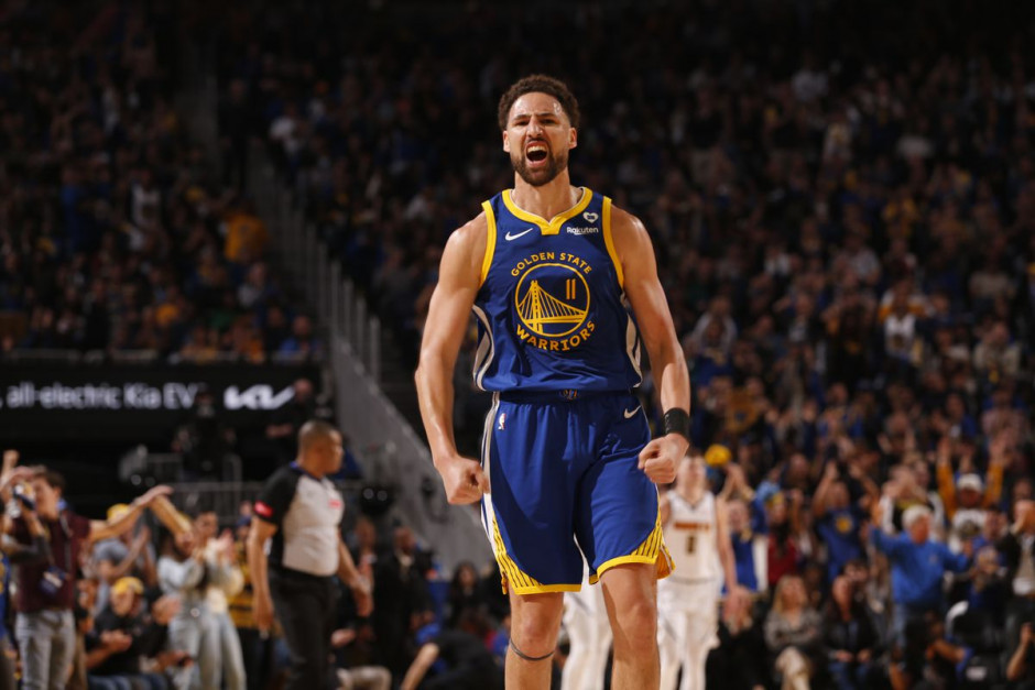 在调侃对手 在调侃对手